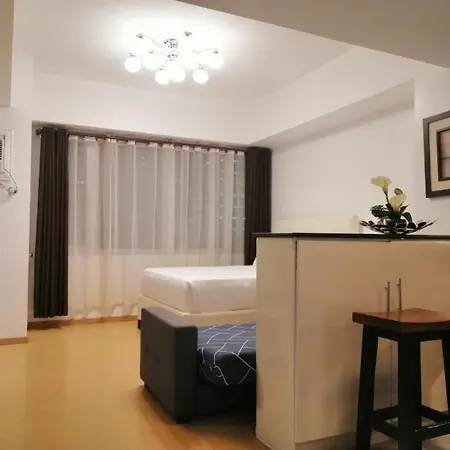 Prime Avant Bgc Location Apartments By Ph Staycation Manila Exterior photo