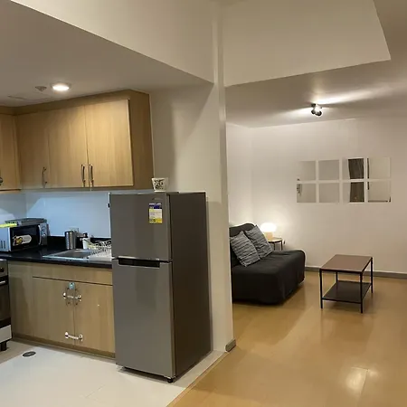 Prime Avant Bgc Location Apartments By Ph Staycation Manila Exterior photo