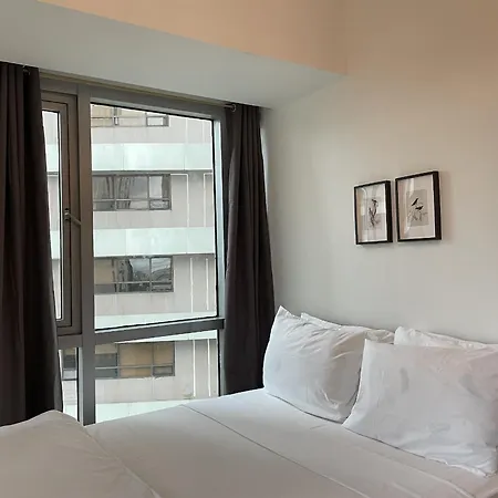 Prime Avant Bgc Location Apartments By Ph Staycation Manila Exterior photo