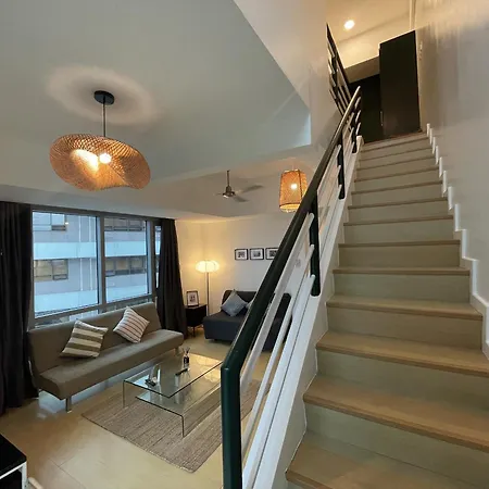 Prime Avant Bgc Location Apartments By Ph Staycation Manila Exterior photo