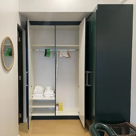 Prime Avant Bgc Location Apartments By Ph Staycation Manila Exterior photo