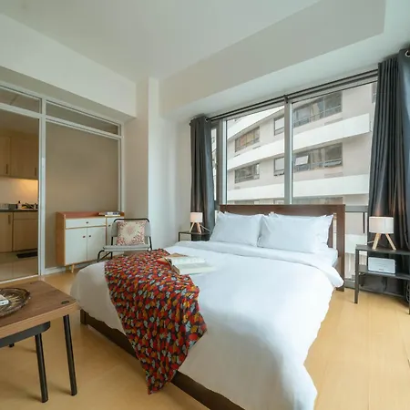 Prime Avant Bgc Location Apartments By Ph Staycation Manila Exterior photo